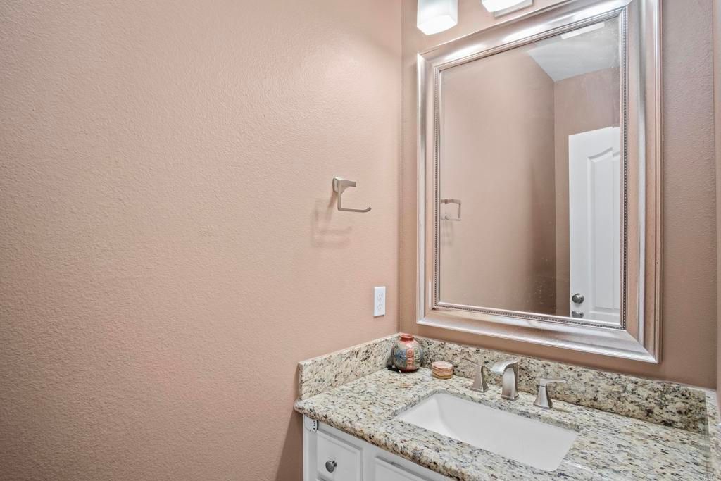 listing image 130729986570676865939