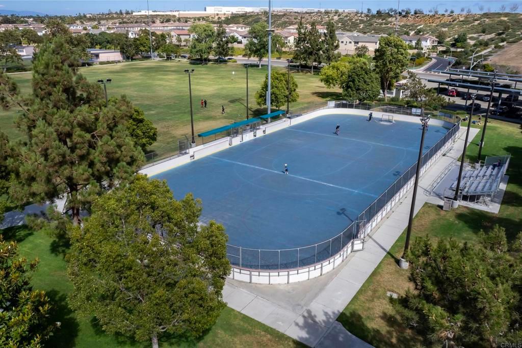 listing image 130725728872446774183