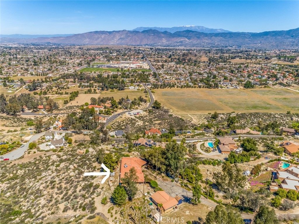 listing image 130723232999104339650
