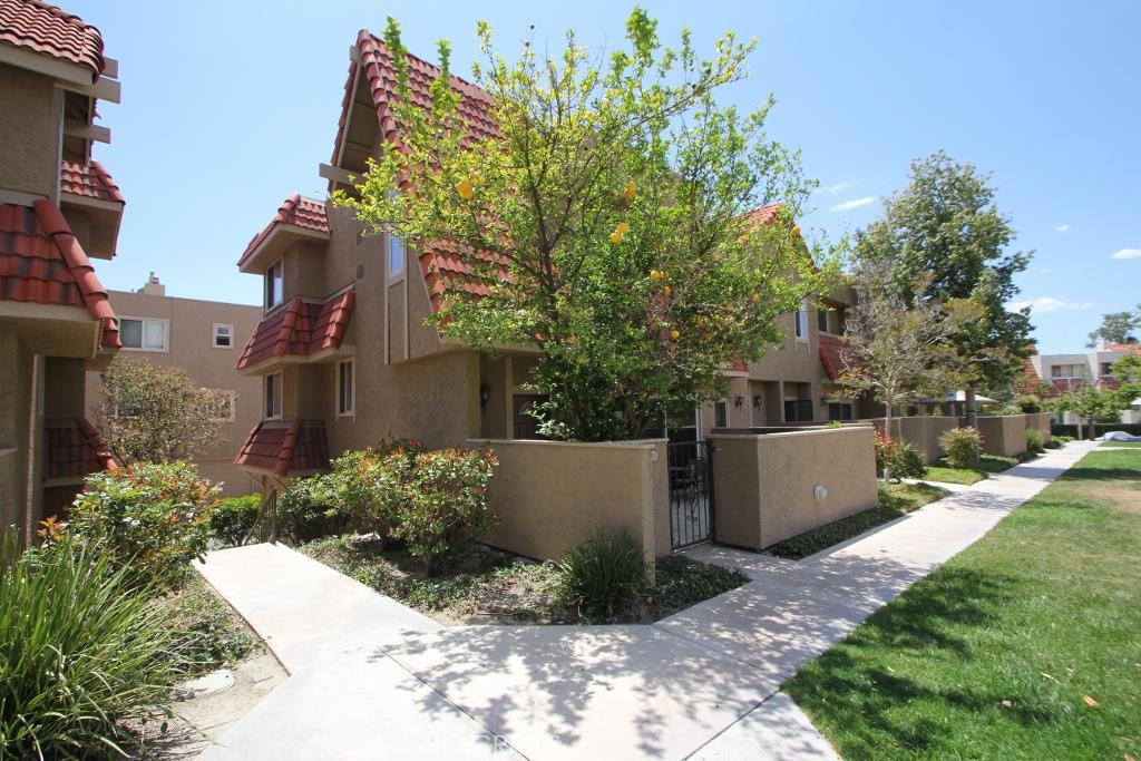 Tres Robles (TRES) - Residential