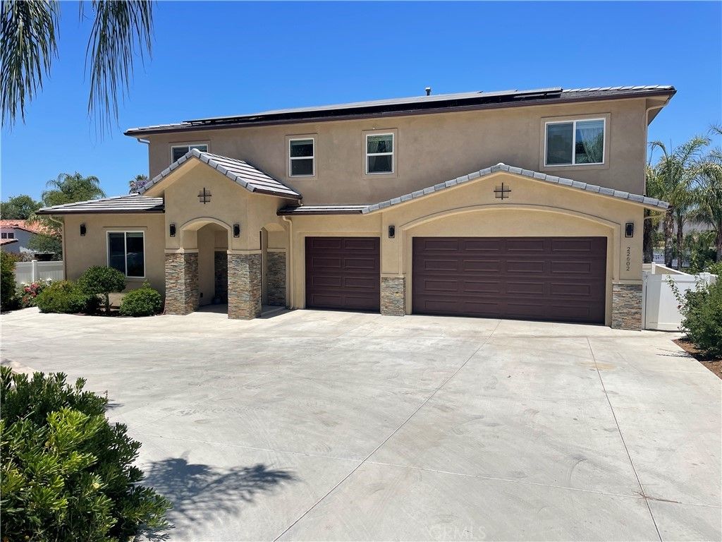 listing image 130725785170581608694