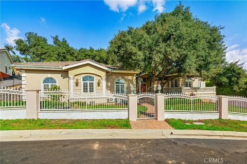 A home in San Dimas