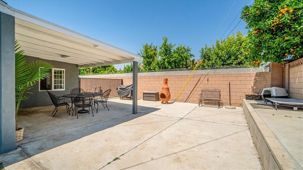 listing image 130723323655366318283