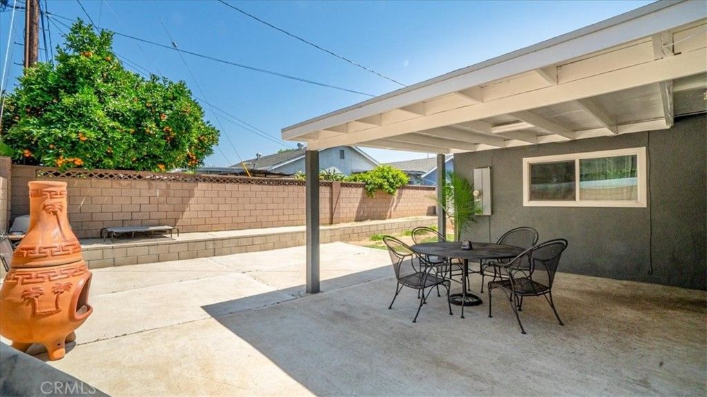 listing image 130725458333710039385