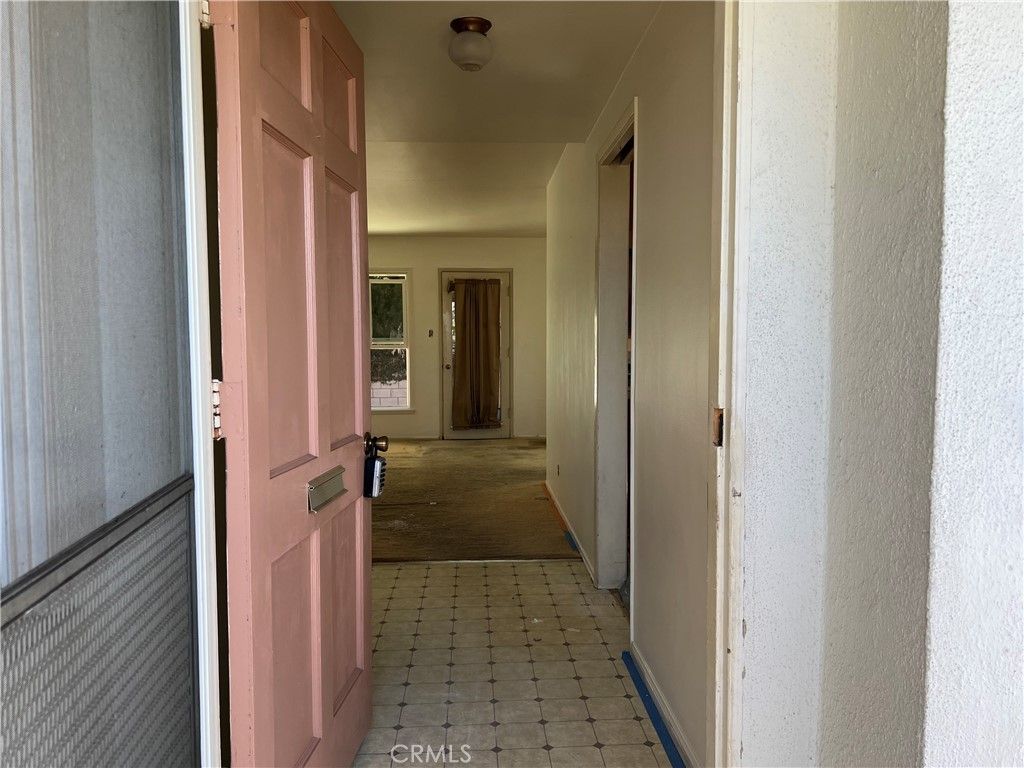 listing image 130722588071154641301