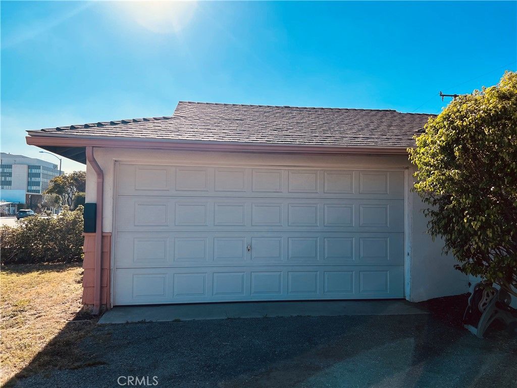 listing image 130722657785384212571