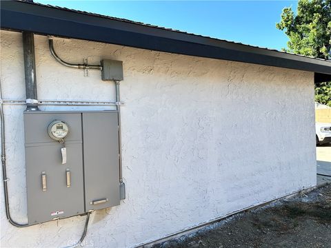 A home in Mission Hills (San Fernando)