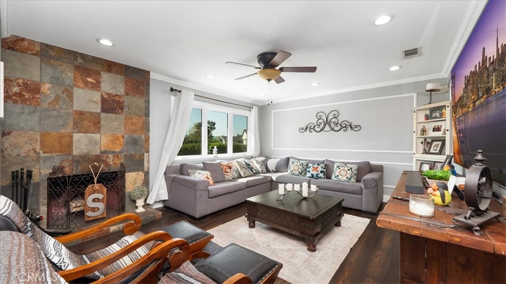1029 N Charter Drive