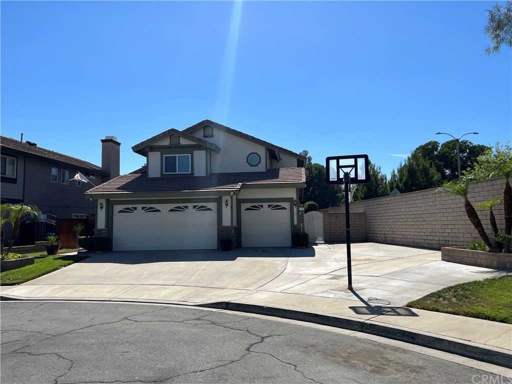 listing image 130721025383537981310