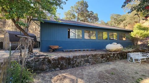 A home in Clearlake Oaks