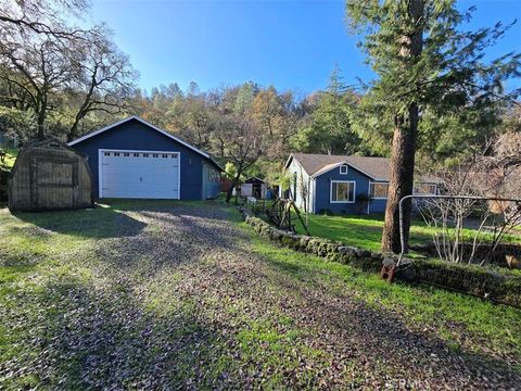 A home in Clearlake Oaks