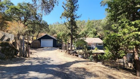 A home in Clearlake Oaks