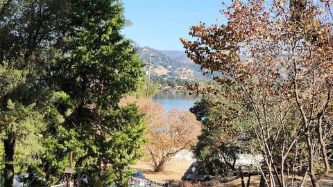 A home in Clearlake Oaks