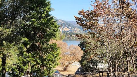 A home in Clearlake Oaks