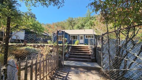 A home in Clearlake Oaks