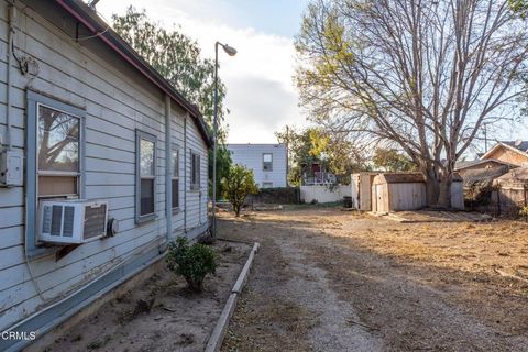 A home in Santa Paula