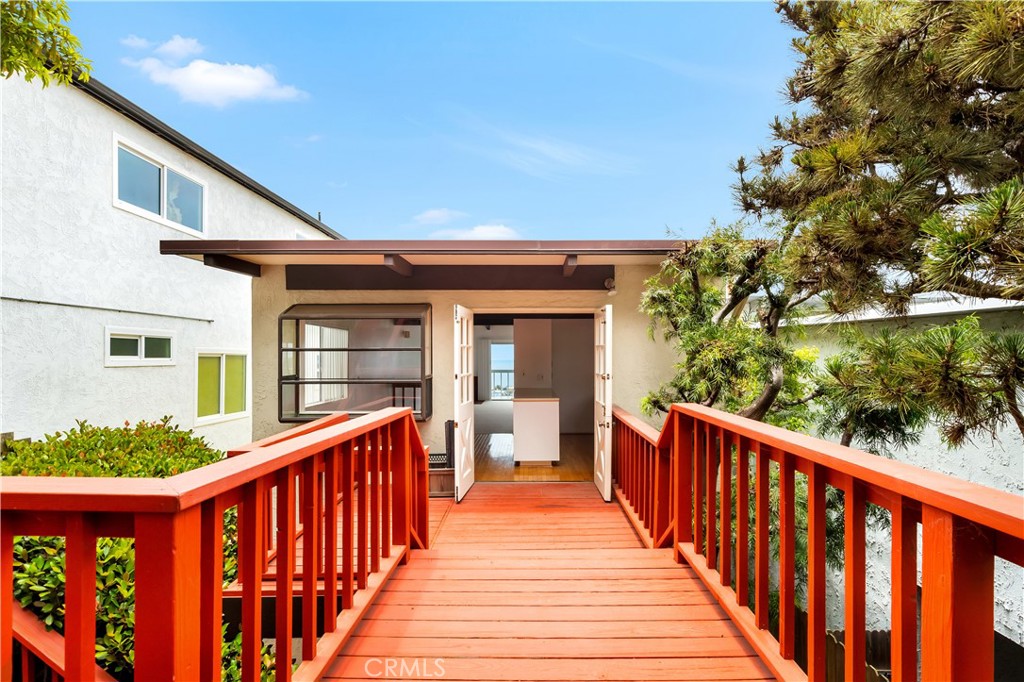 Arch Beach Heights (ABH) - Residential