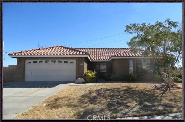 Nice 3 bedroom 2 bath Victorville home in the beautiful community of Eagle Ranch on a quiet cul de sac street close to schools and freeways close to bear valley Rd this is one of the Nicer areas of Victorville. Association Amenities: None