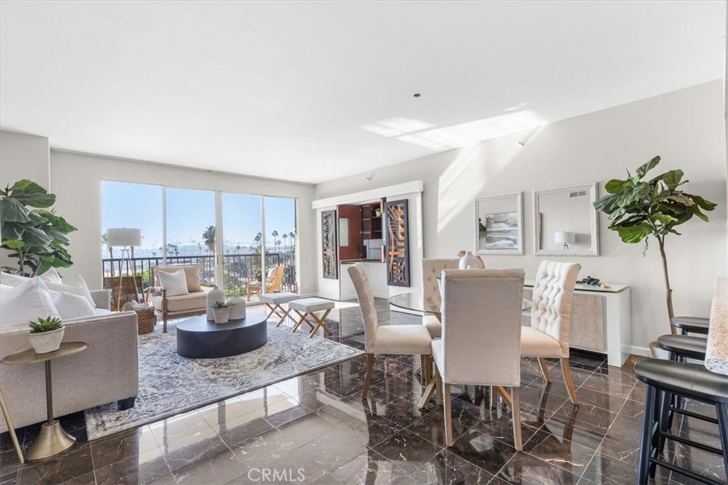 850 E Ocean Boulevard 209