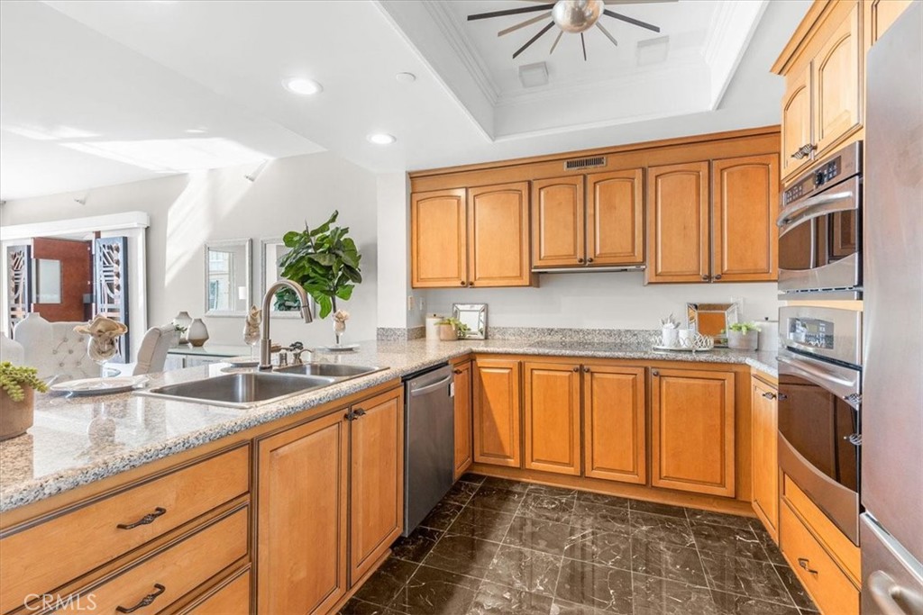 850 E Ocean Boulevard 209