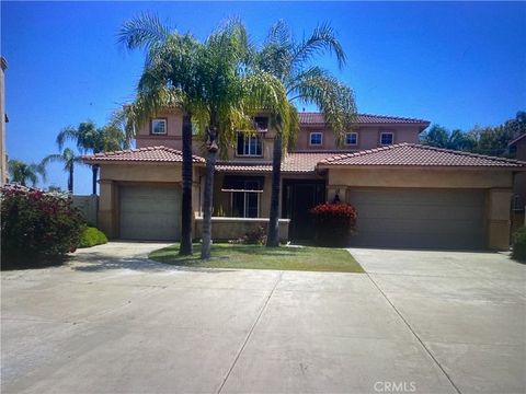 A home in Lake Elsinore