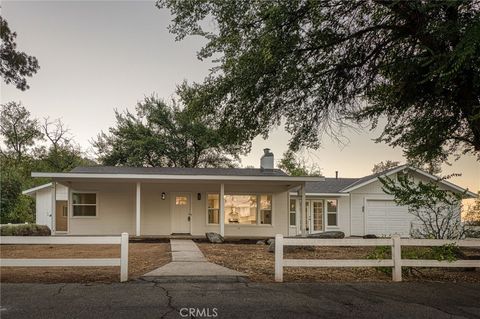 A home in Oakhurst