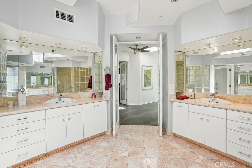 Back Bay Custom Homes (BBCS) - Residential