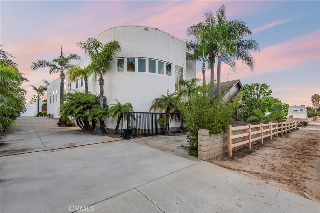 20301 SW Cypress Street