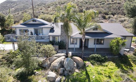 39100 Saddle Ridge Road Hemet CA 92543