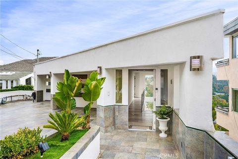 A home in Woodland Hills