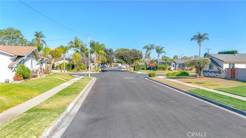 A home in La Mirada