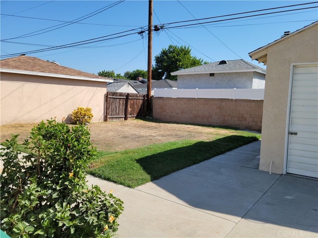 listing image 130729482649719304666