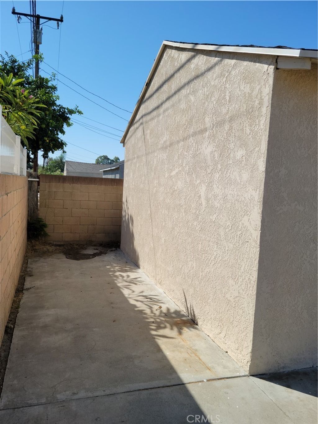 listing image 130722226366625101576
