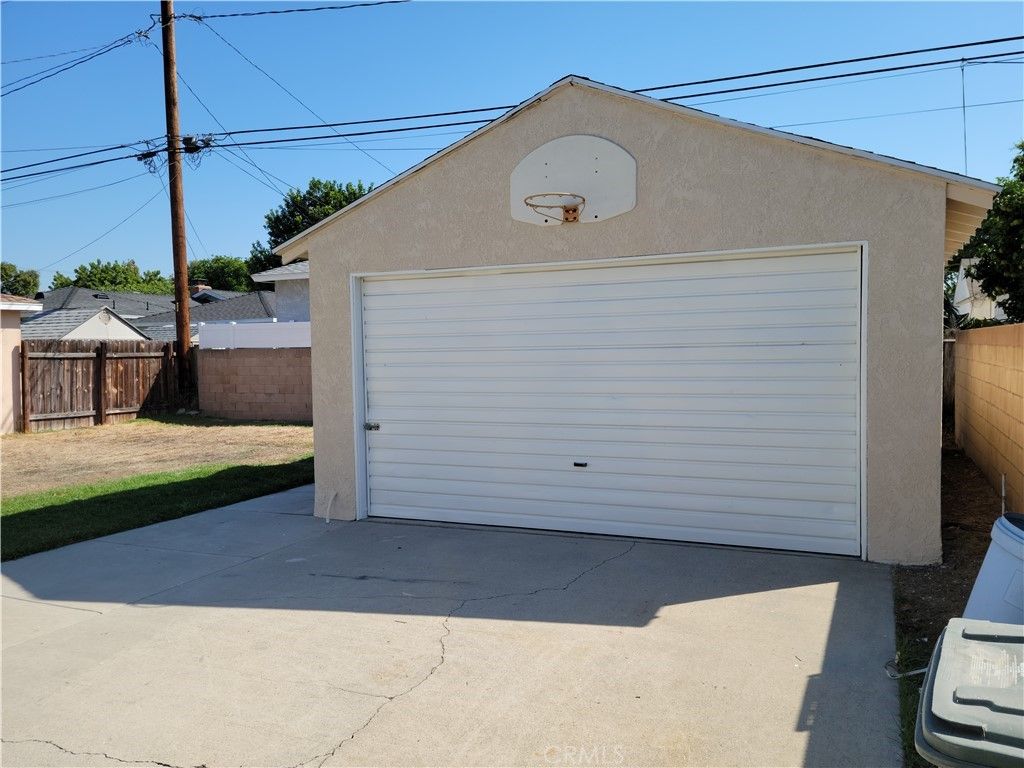 listing image 130723981235245451058