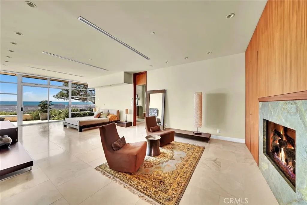 Corona del Mar, California 92625, United States, 5 Bedrooms Bedrooms, ,6 BathroomsBathrooms,Residential,Active,12414