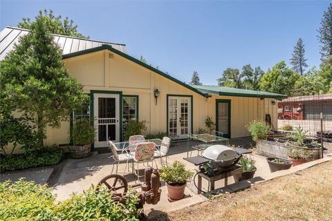 A home in Mariposa