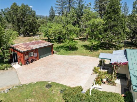 A home in Mariposa