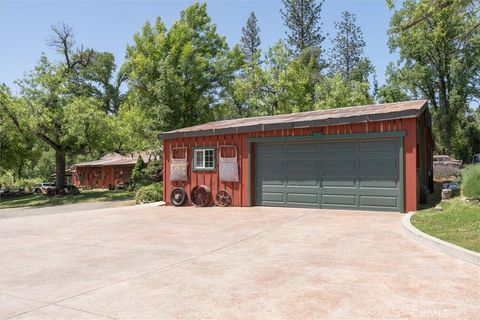 A home in Mariposa