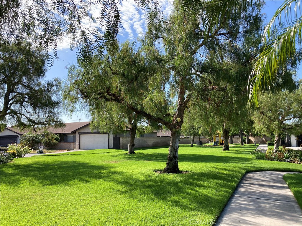 Eastmont Villas (ESVL) - Residential