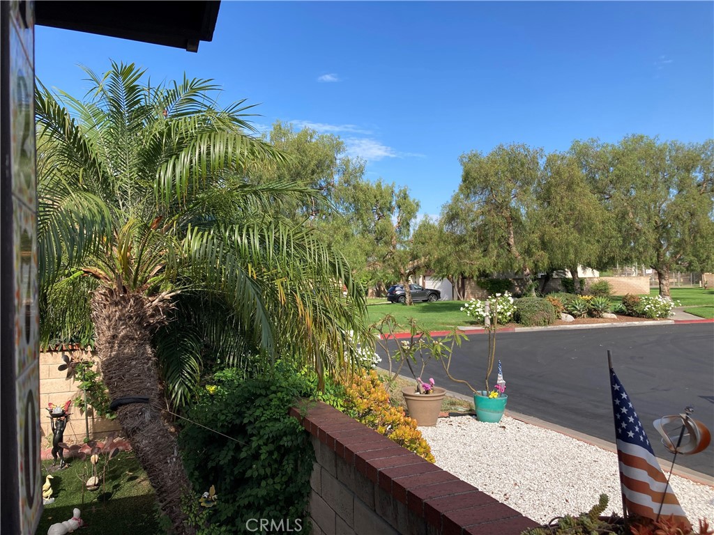 Eastmont Villas (ESVL) - Residential