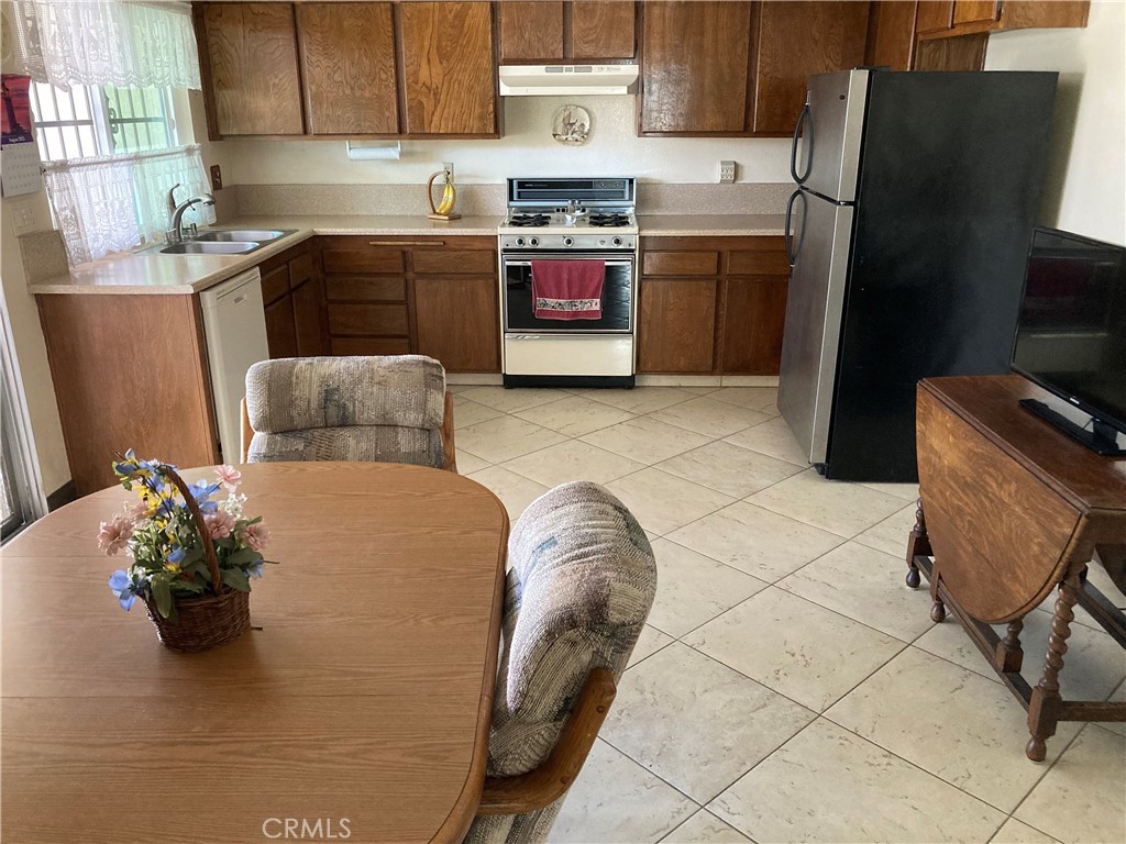 Eastmont Villas (ESVL) - Residential