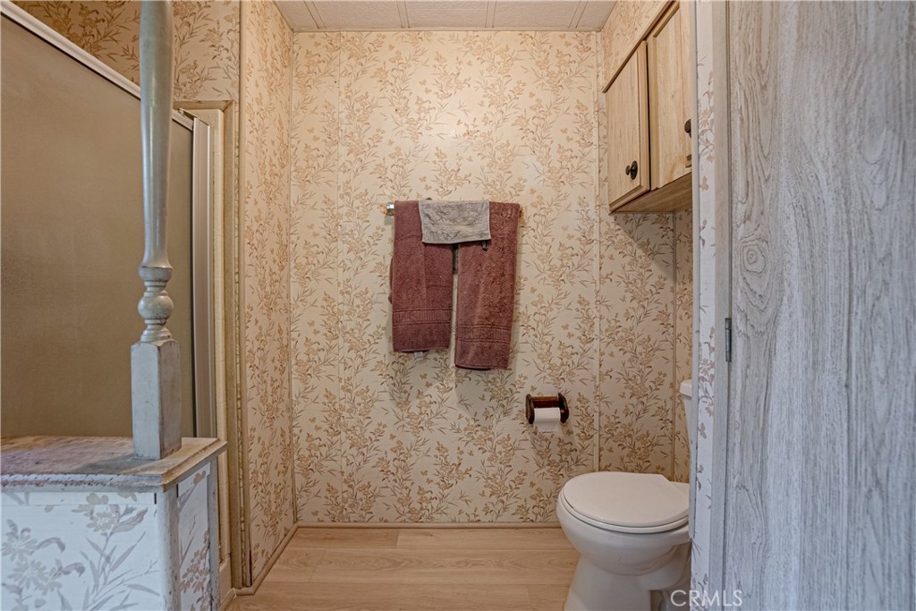 Photo 13 of 20 of 19009 S Laurel Park Road 126 mobile home