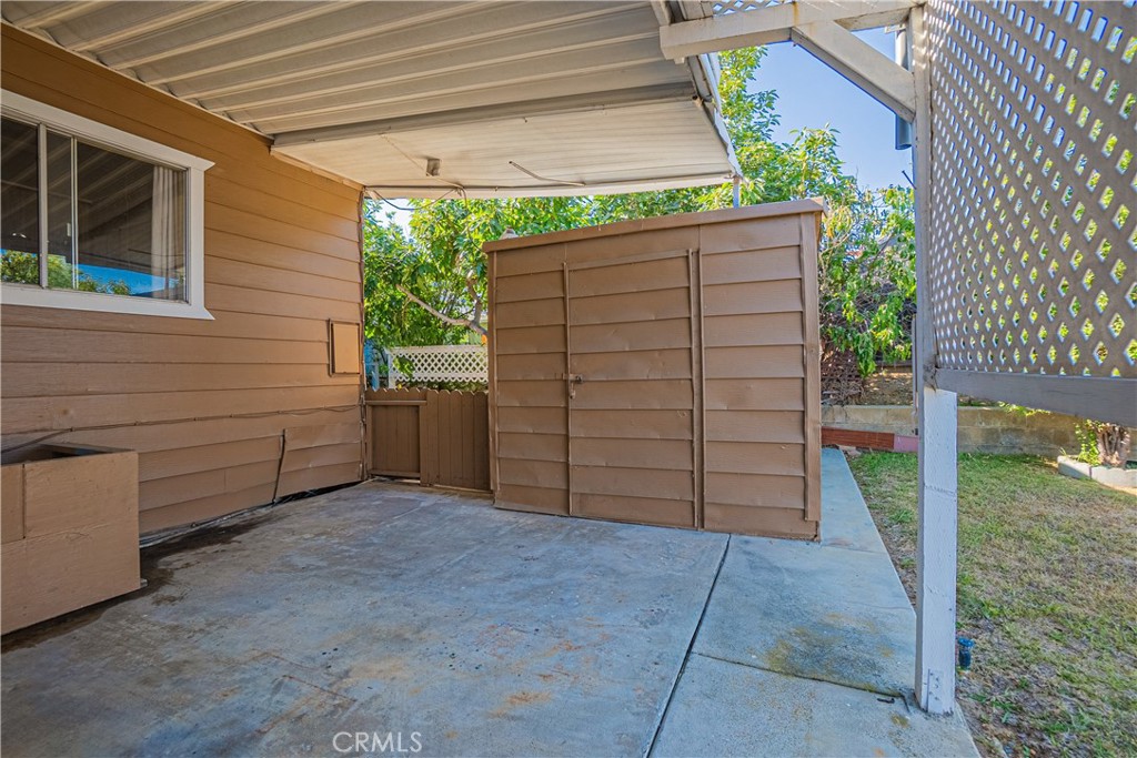 Photo 17 of 20 of 19009 S Laurel Park Road 126 mobile home
