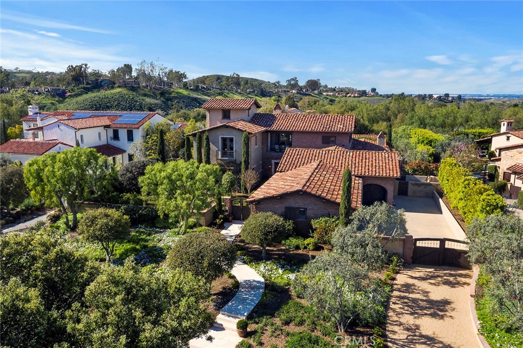 Shady Canyon Custom (SHDC) - Residential