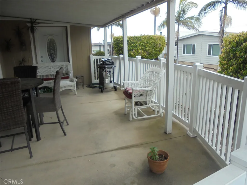 Rancho Dominguez, California 90220, United States, 2 Bedrooms Bedrooms, ,2 BathroomsBathrooms,Residential,Active,92563