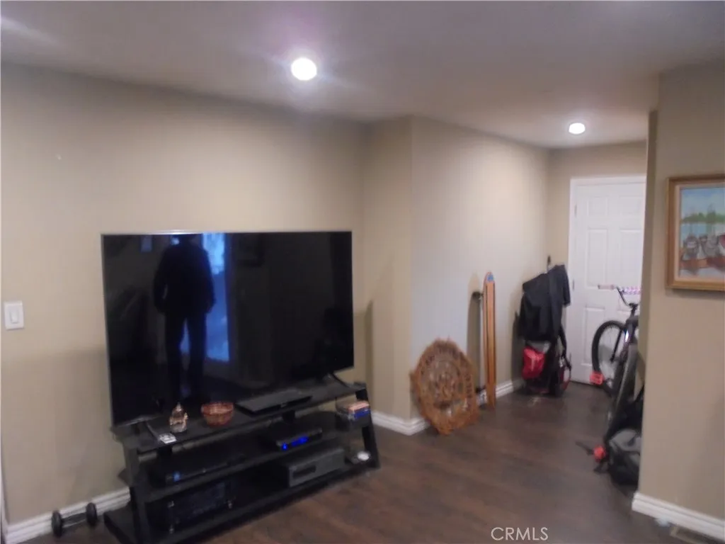 Rancho Dominguez, California 90220, United States, 2 Bedrooms Bedrooms, ,2 BathroomsBathrooms,Residential,Active,92563