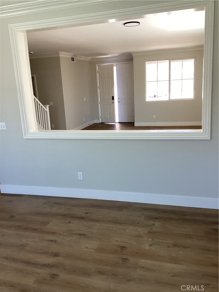 6781 Swiss Court