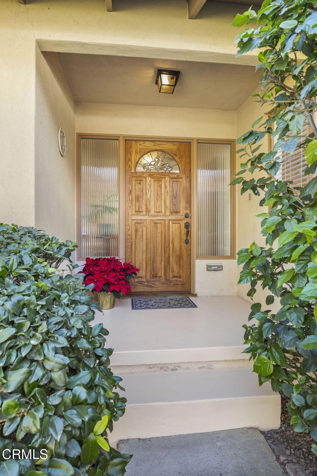 984 Loma Vista Place