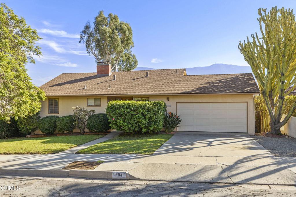 984 Loma Vista Place
