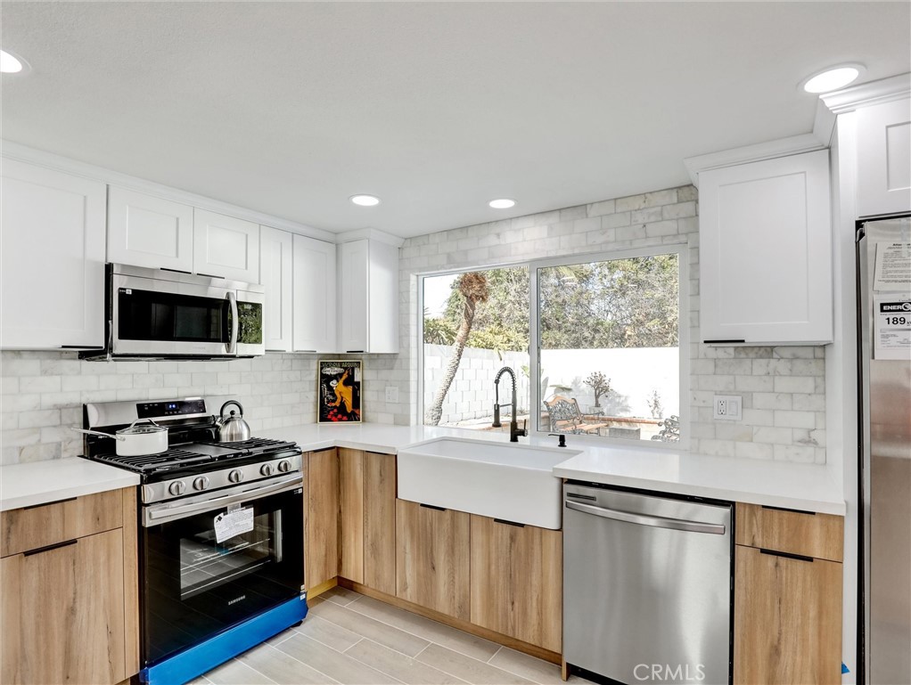 7191 sunbreeze drive